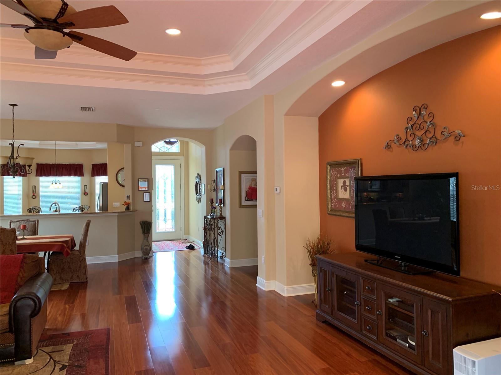 Image 4 of 18 For 5271 Visionary Court