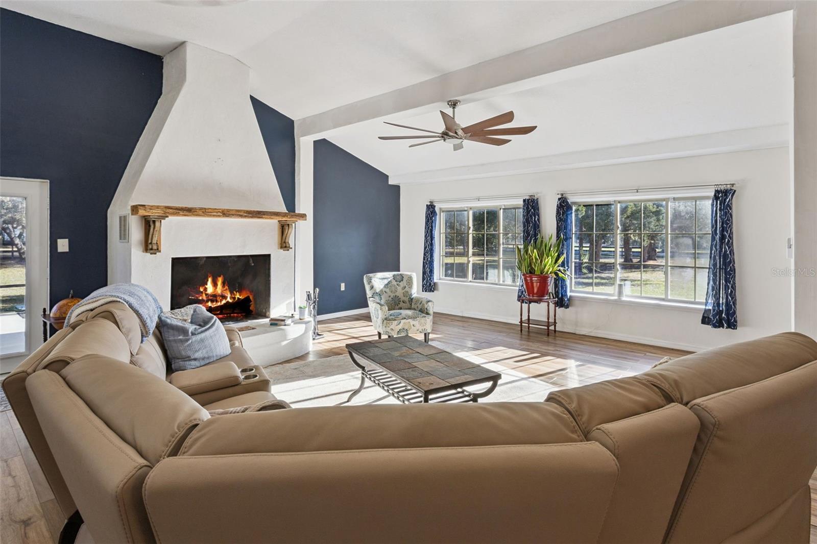 Image 14 of 48 For 43411 State Road 19