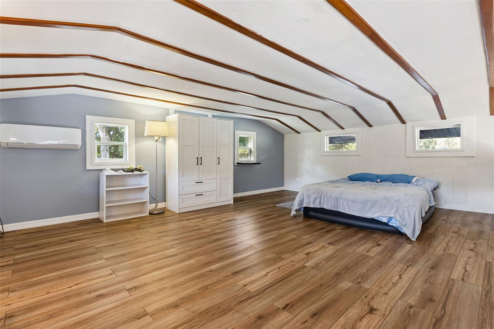 Image 28 of 48 For 43411 State Road 19