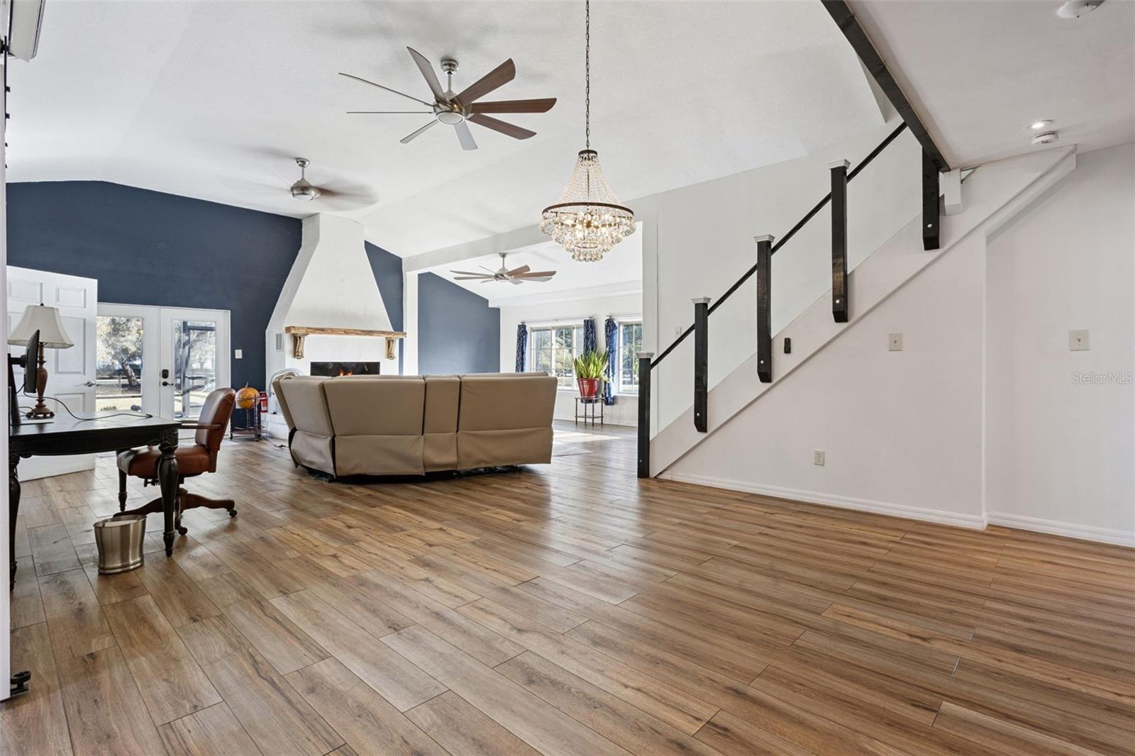 Image 9 of 48 For 43411 State Road 19