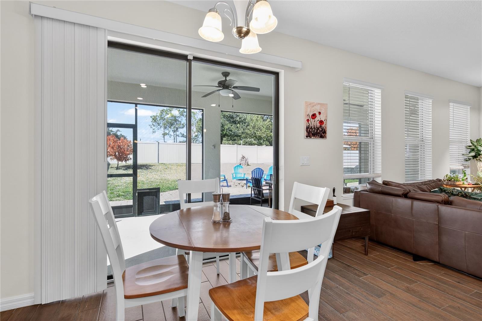 Image 11 of 55 For 4864 Echo Court