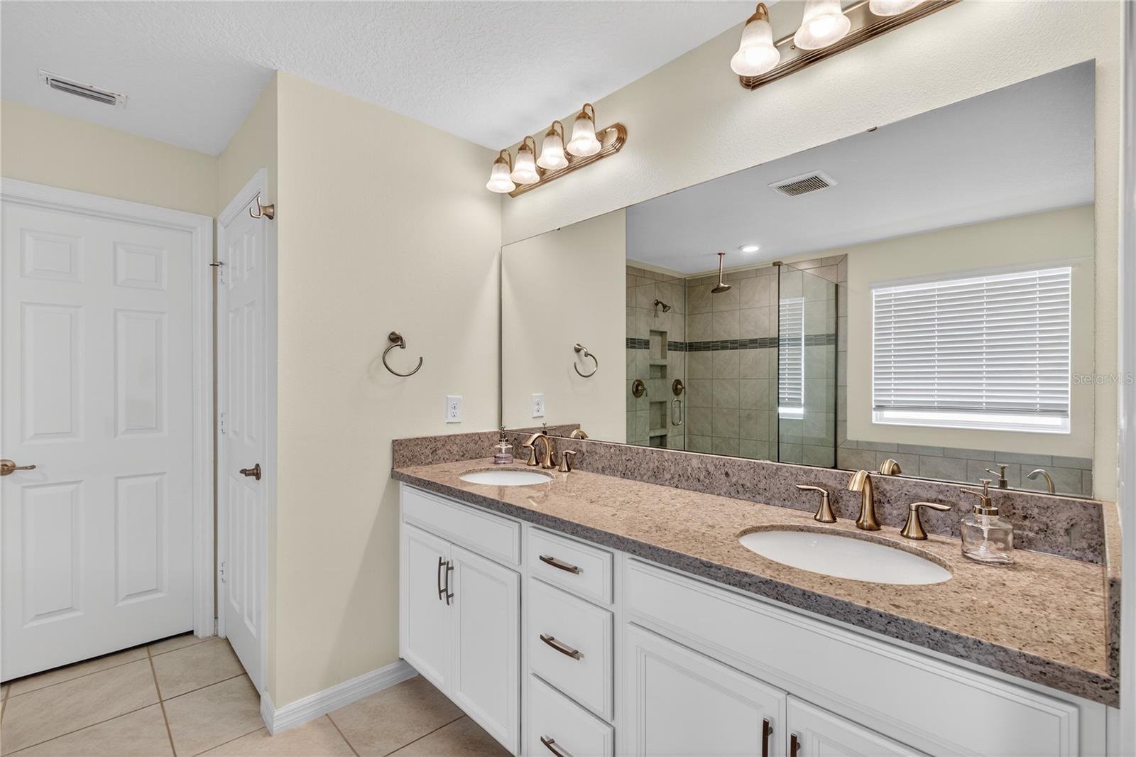 Image 29 of 55 For 4864 Echo Court