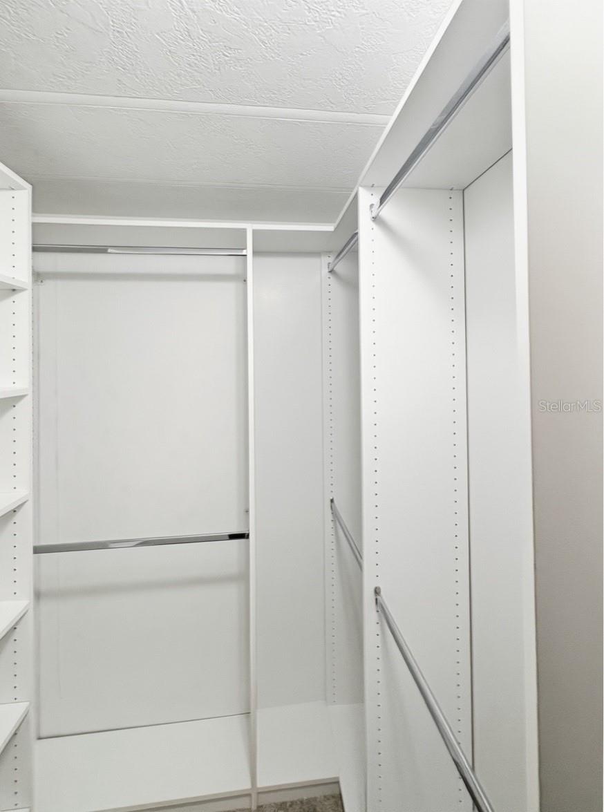 Image 23 of 43 For 13 Seminole Path