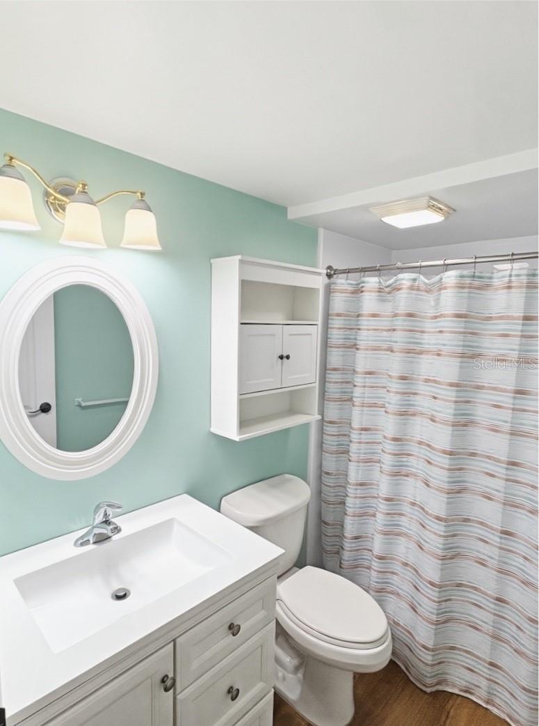 Image 24 of 43 For 13 Seminole Path