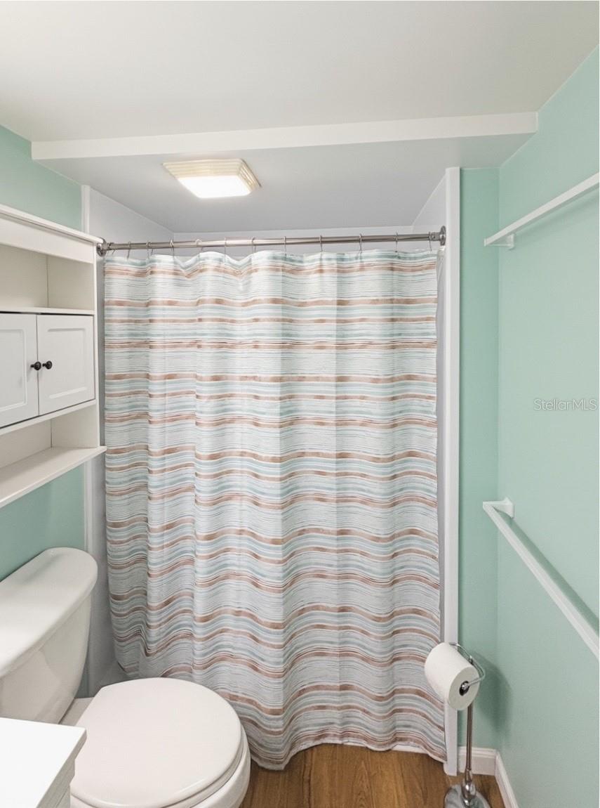 Image 25 of 43 For 13 Seminole Path