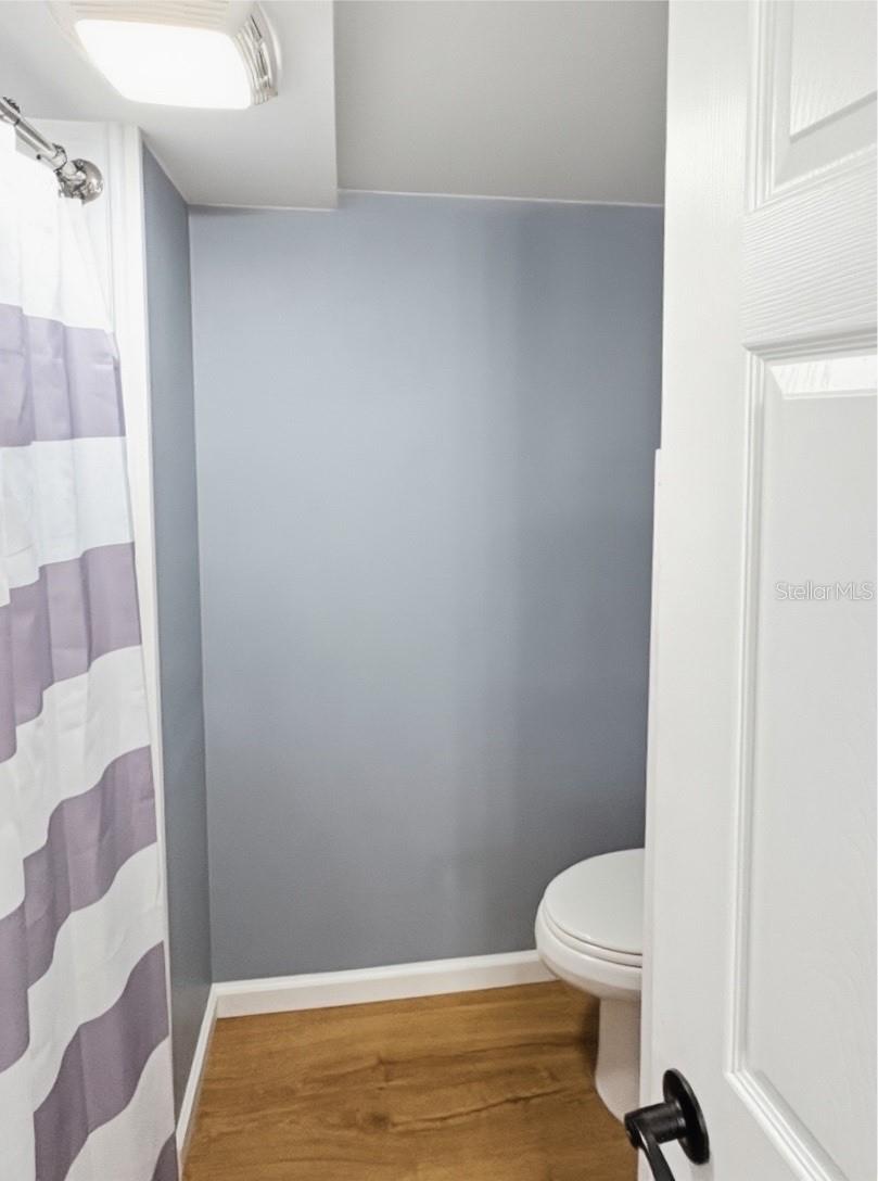 Image 33 of 43 For 13 Seminole Path