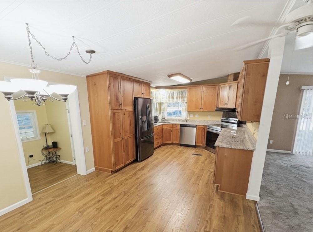 Image 8 of 43 For 13 Seminole Path