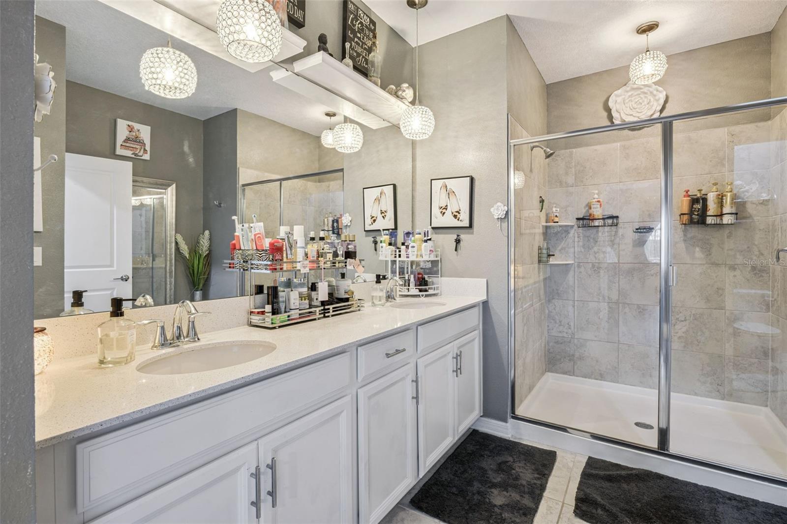 Image 13 of 43 For 5125 Tanzanite Drive