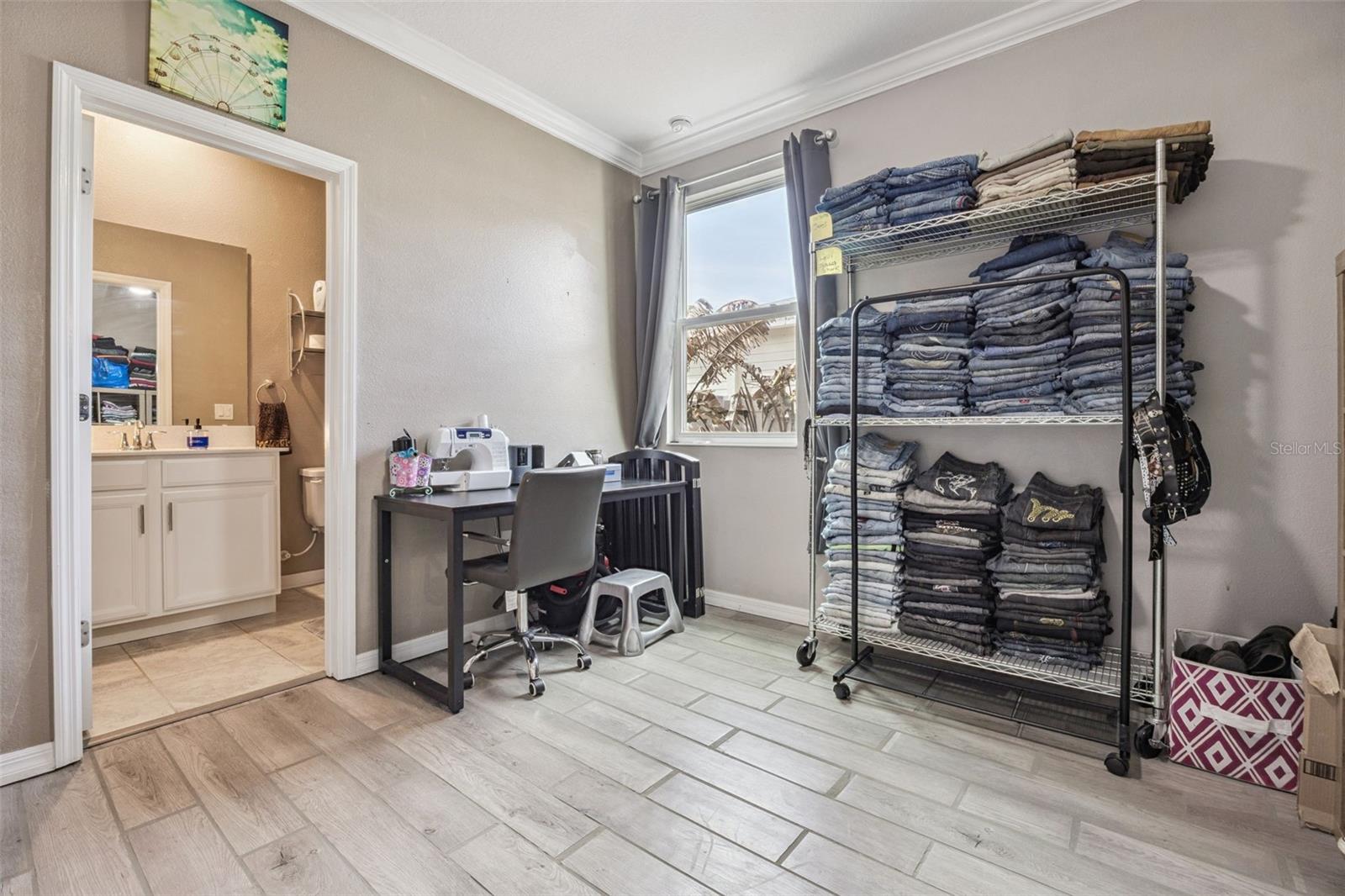 Image 14 of 43 For 5125 Tanzanite Drive