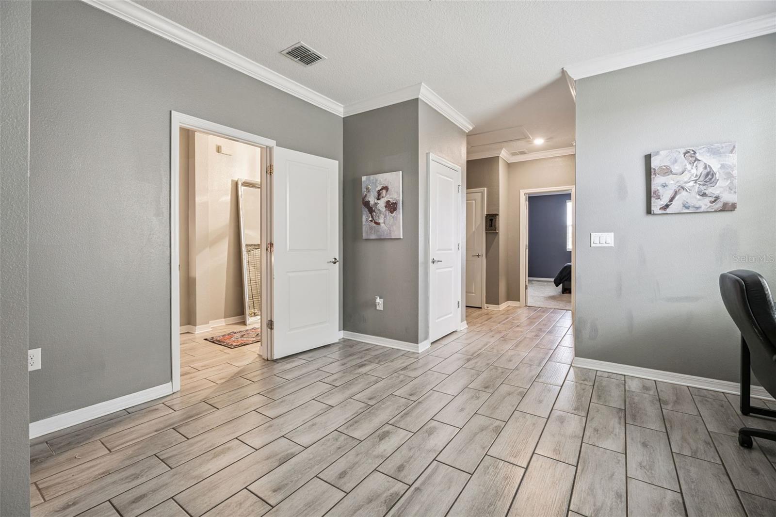 Image 21 of 43 For 5125 Tanzanite Drive