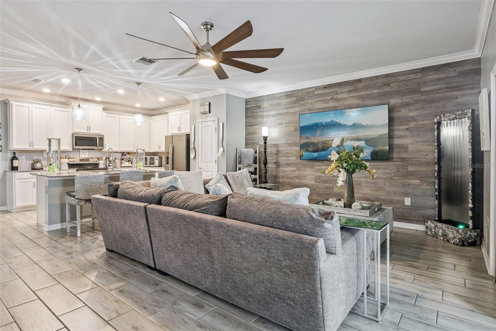 Image 9 of 43 For 5125 Tanzanite Drive