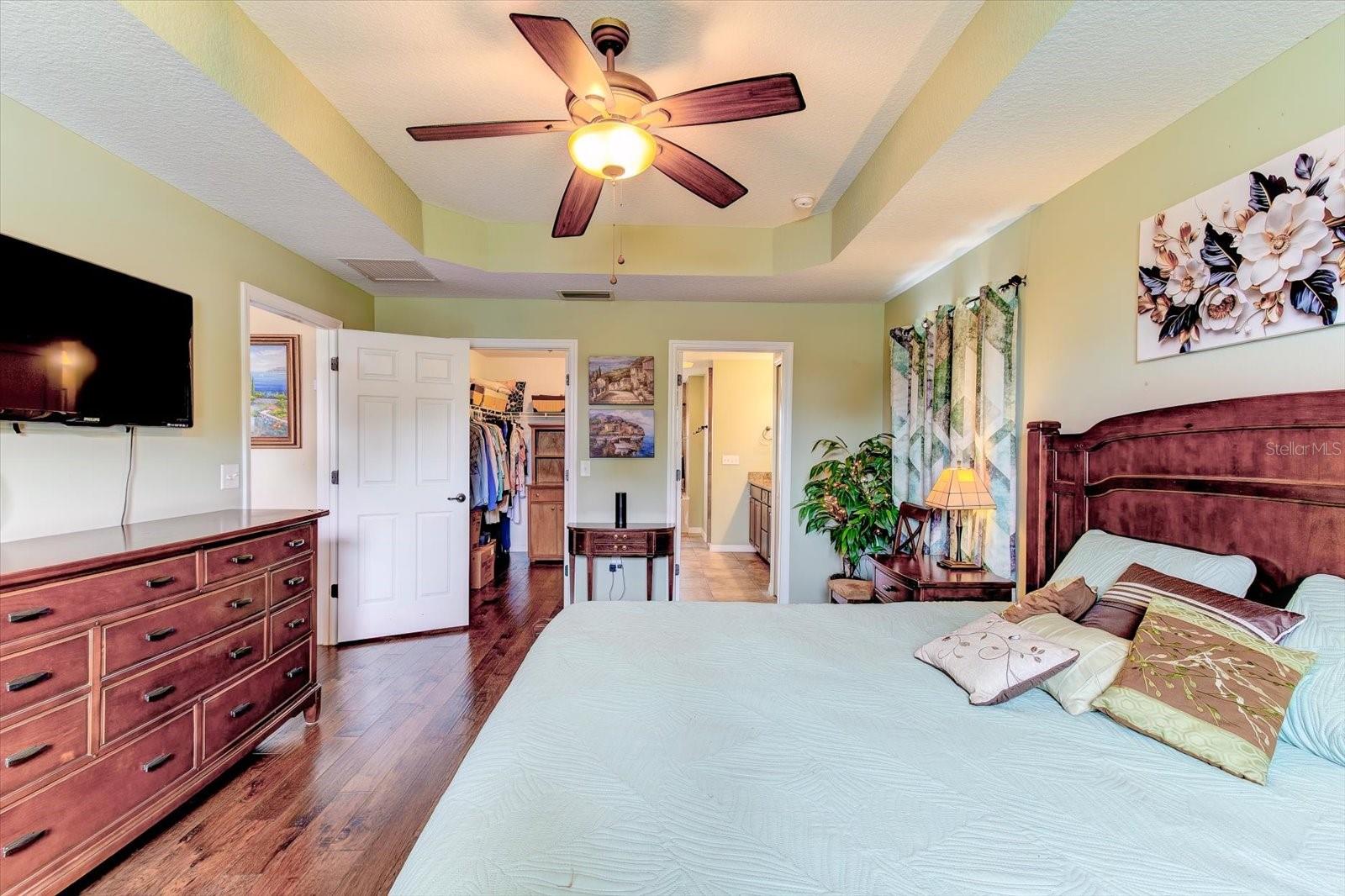 Image 26 of 73 For 12733 Pine Island Drive