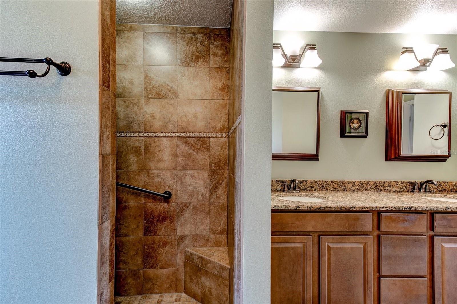 Image 29 of 73 For 12733 Pine Island Drive