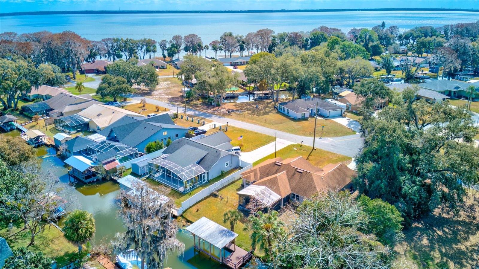 Image 55 of 73 For 12733 Pine Island Drive