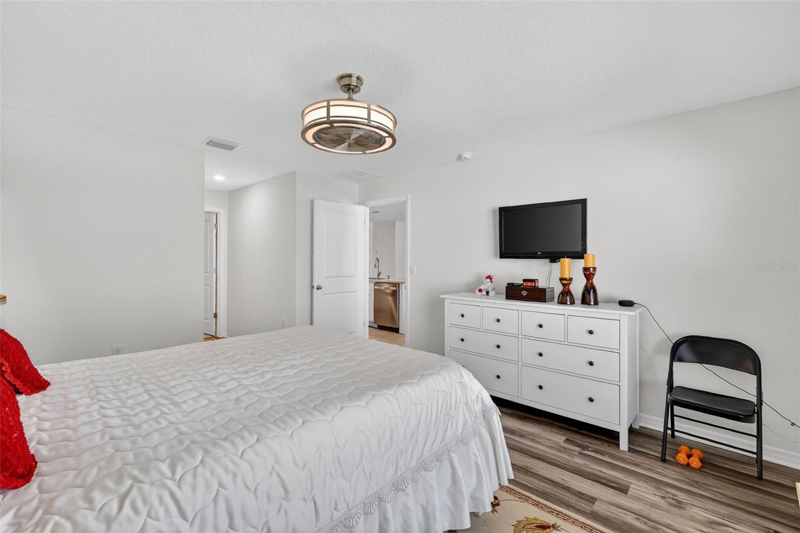 Image 23 of 32 For 4656 Crossroads Lane