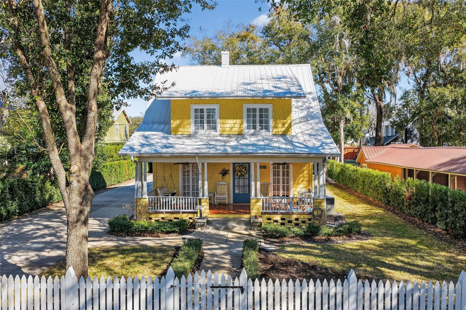 Image 5 of 51 For 932 Mcdonald Street