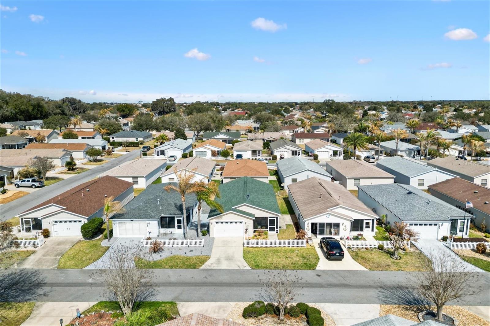 Listing photo id 26 for 2737 Craven Way