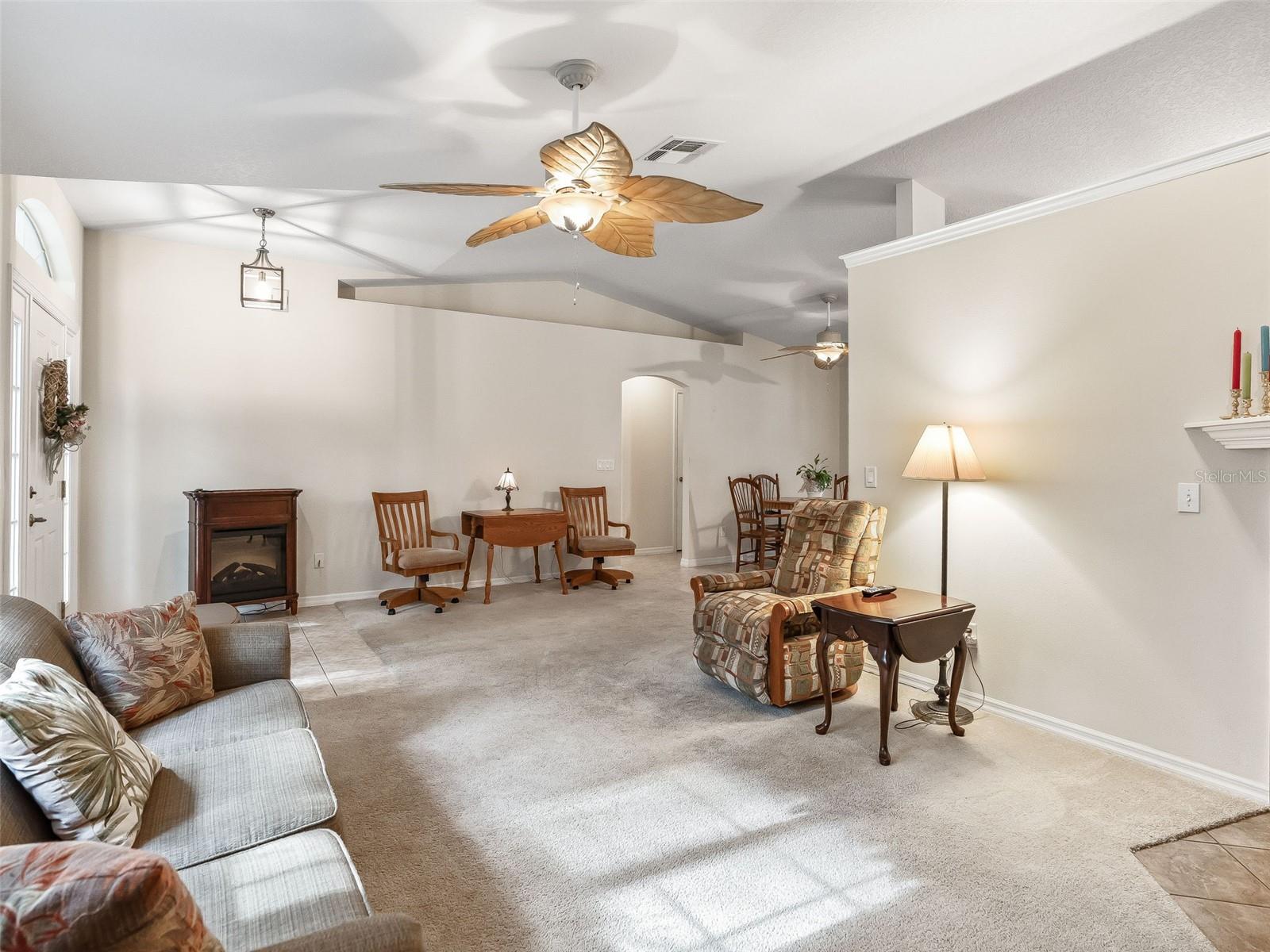 Listing photo id 8 for 2351 114th Avenue