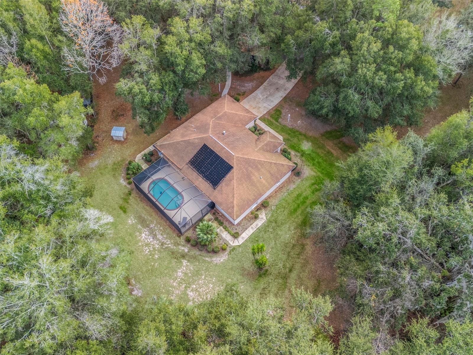 Listing photo id 46 for 2351 114th Avenue