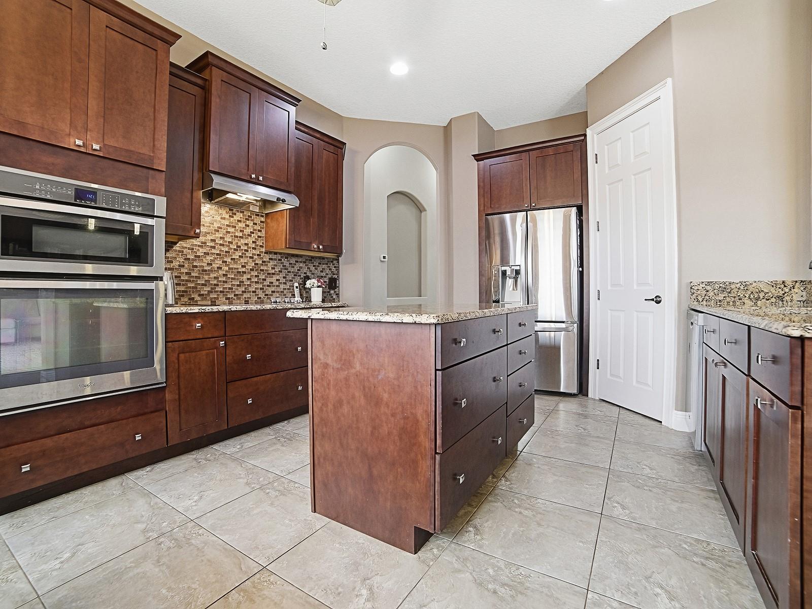 Image 13 of 63 For 38701 Oak Place Court