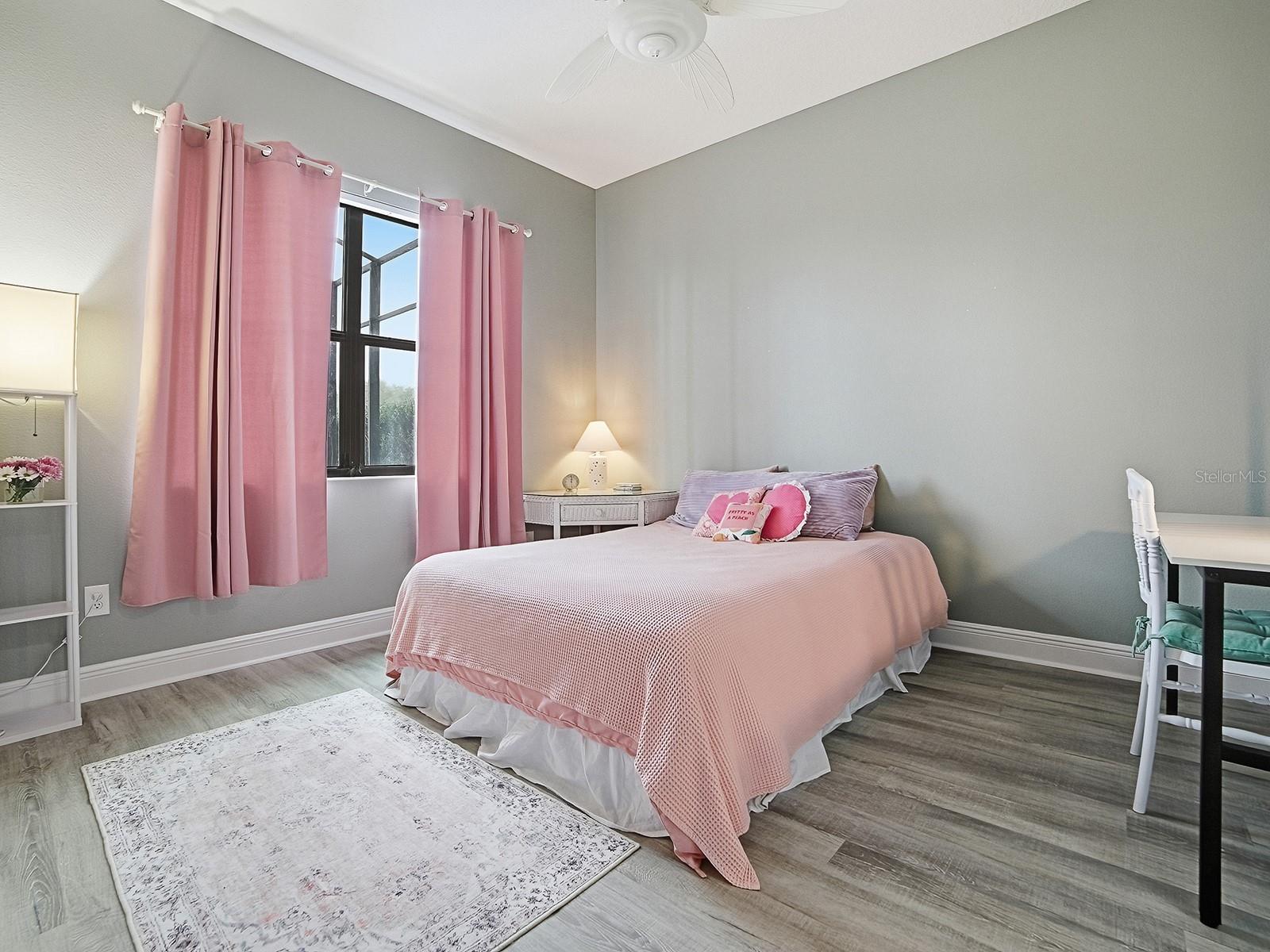 Image 31 of 63 For 38701 Oak Place Court