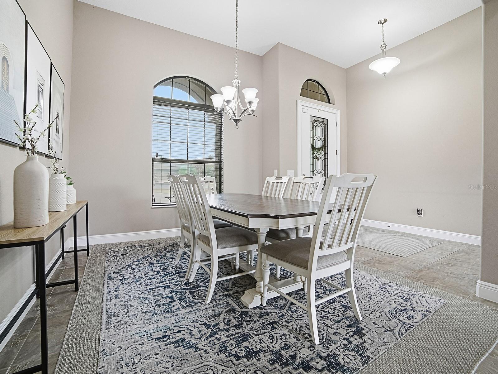 Image 4 of 63 For 38701 Oak Place Court