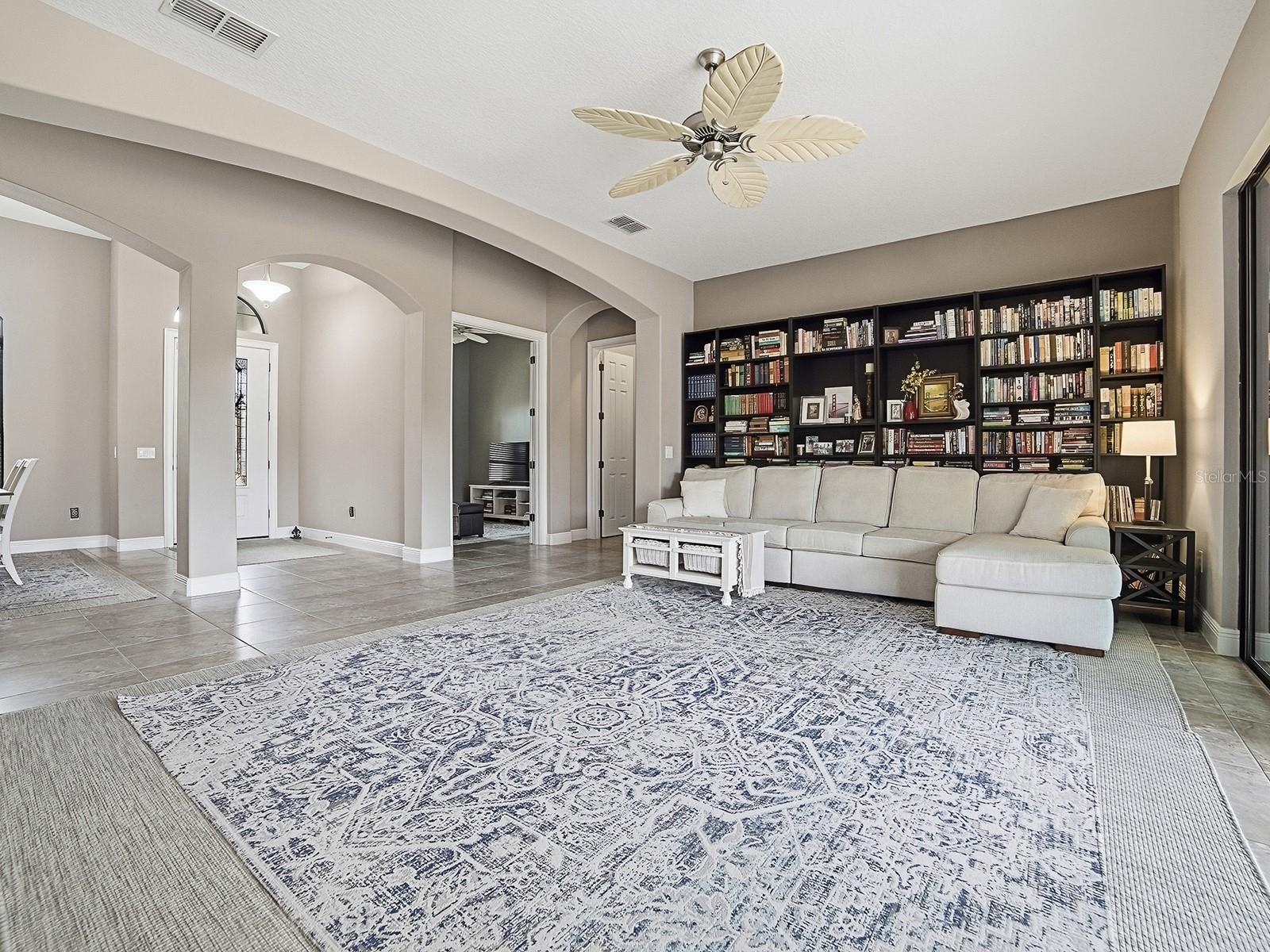 Image 8 of 63 For 38701 Oak Place Court