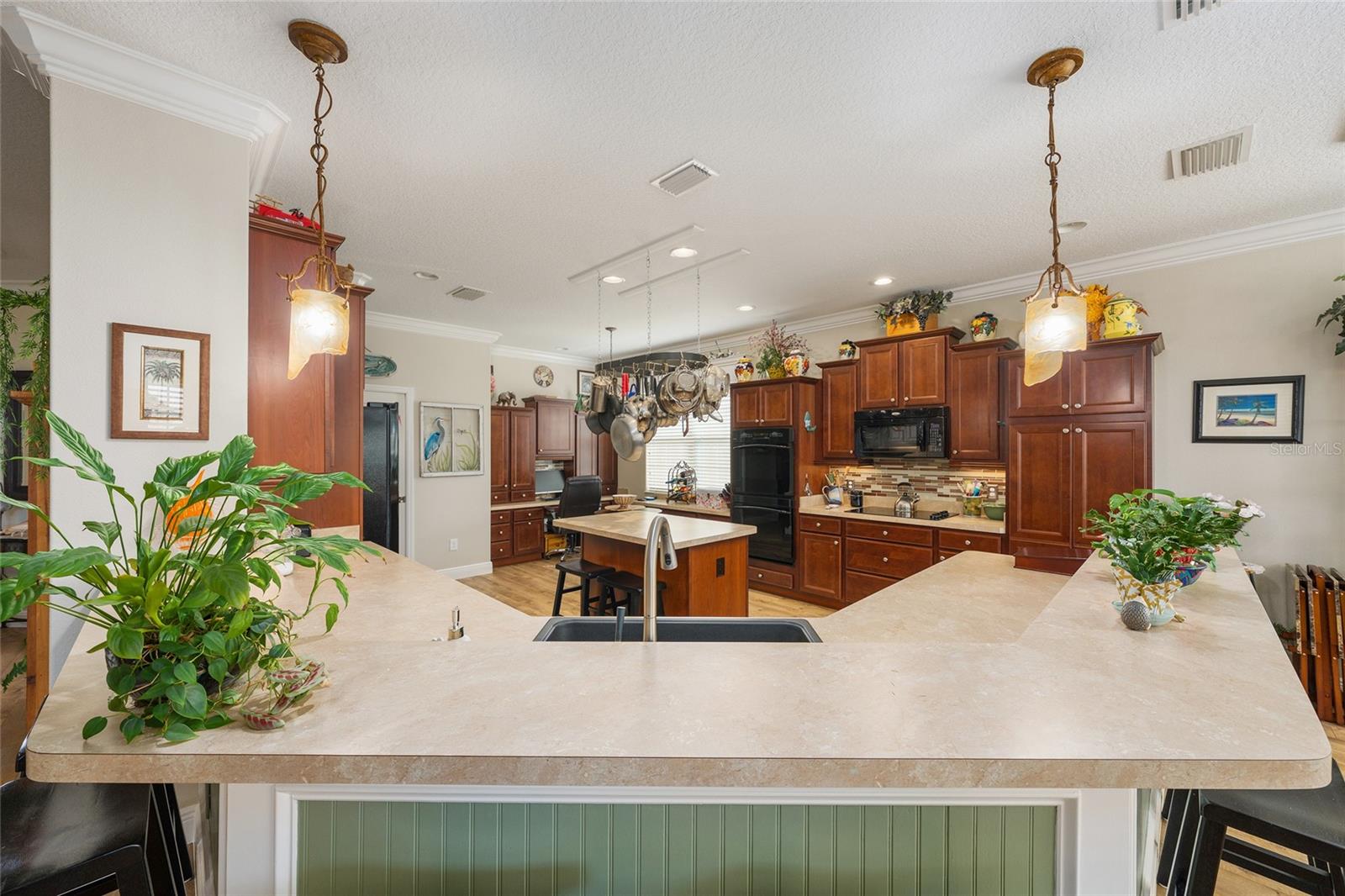 Image 24 of 64 For 3090 Avondale Avenue