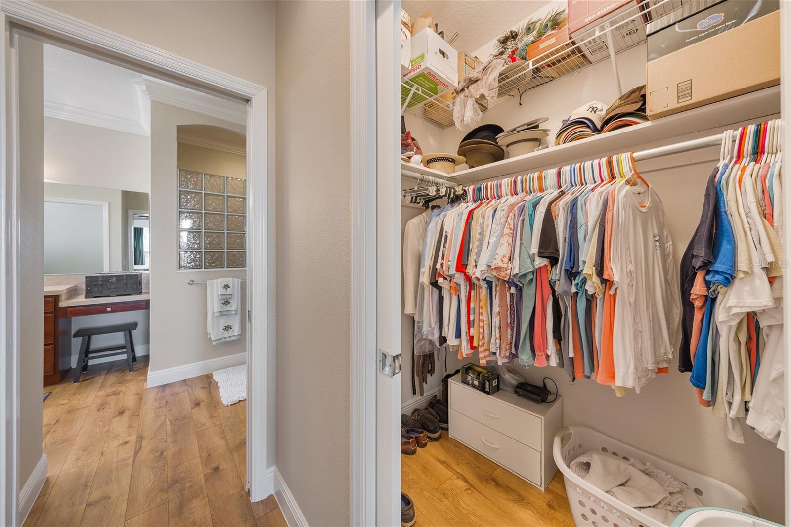 Image 43 of 64 For 3090 Avondale Avenue