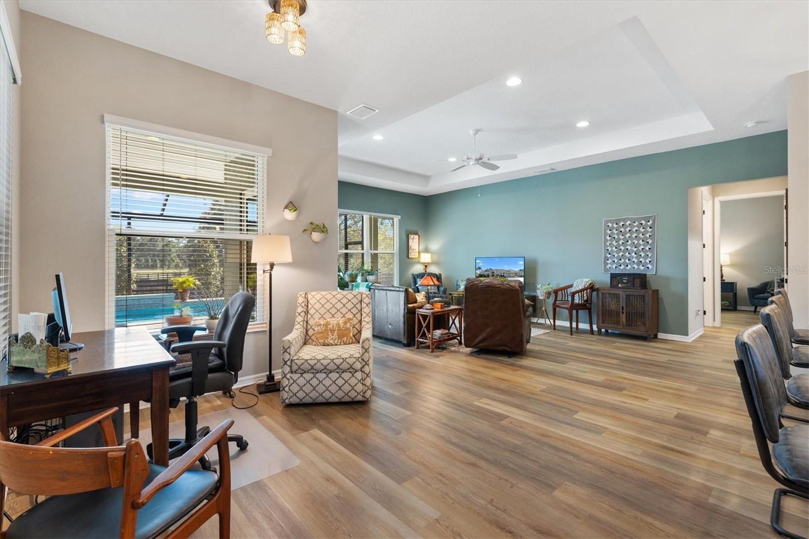 Image 19 of 61 For 424 Bedminster Way