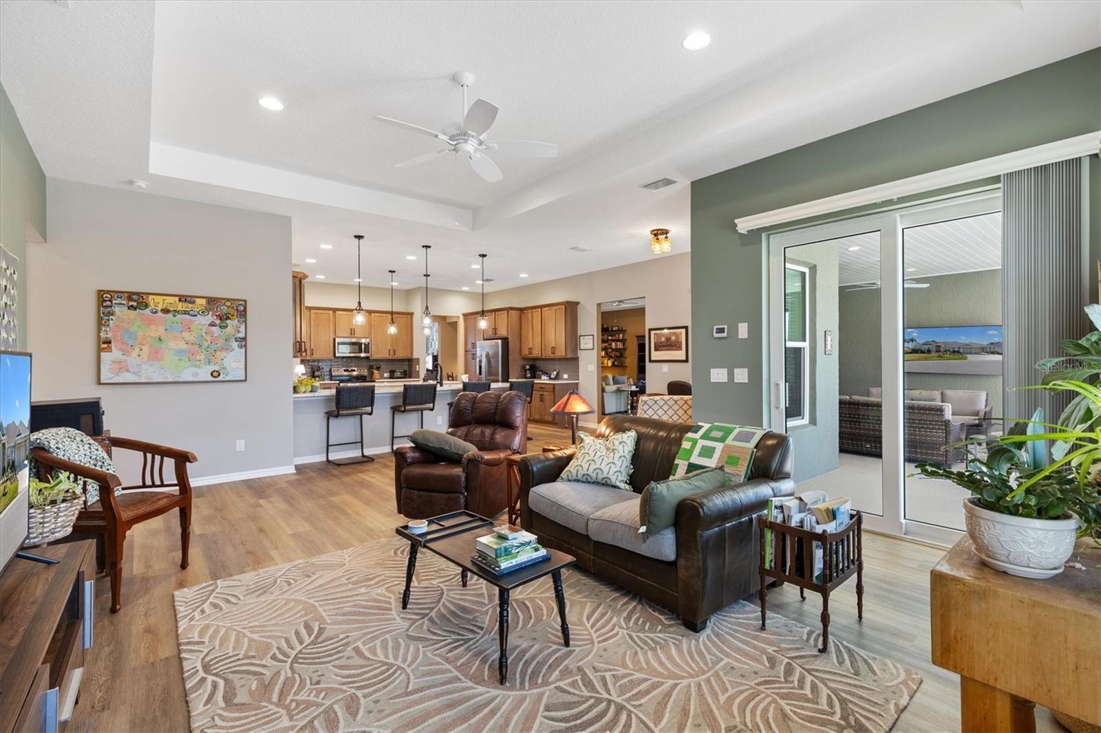 Image 22 of 61 For 424 Bedminster Way