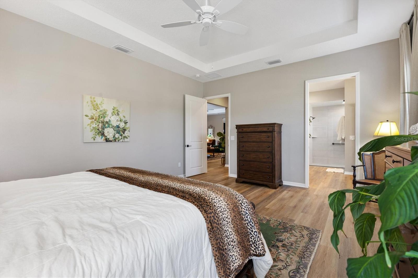 Image 24 of 61 For 424 Bedminster Way