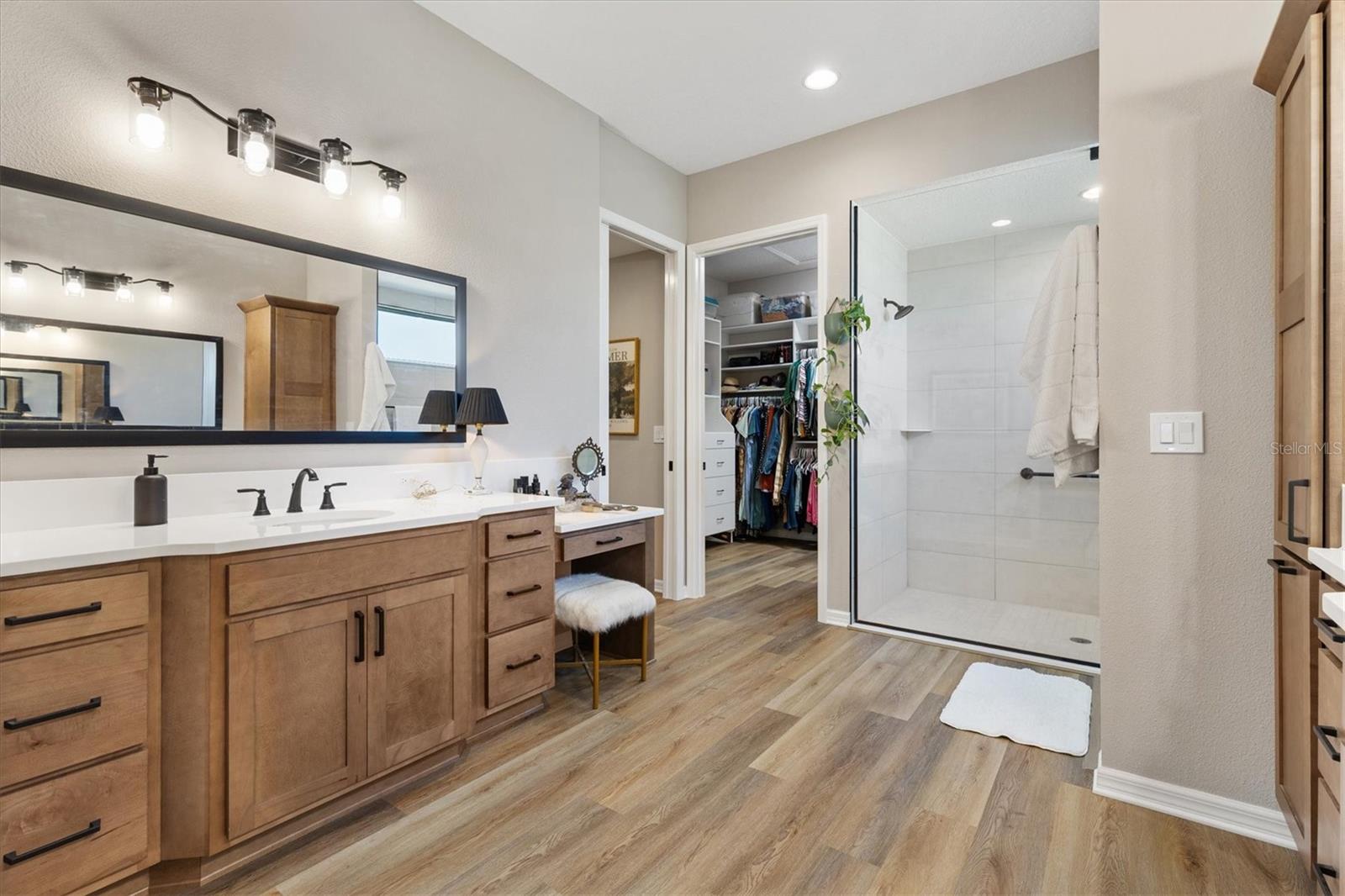 Image 25 of 61 For 424 Bedminster Way