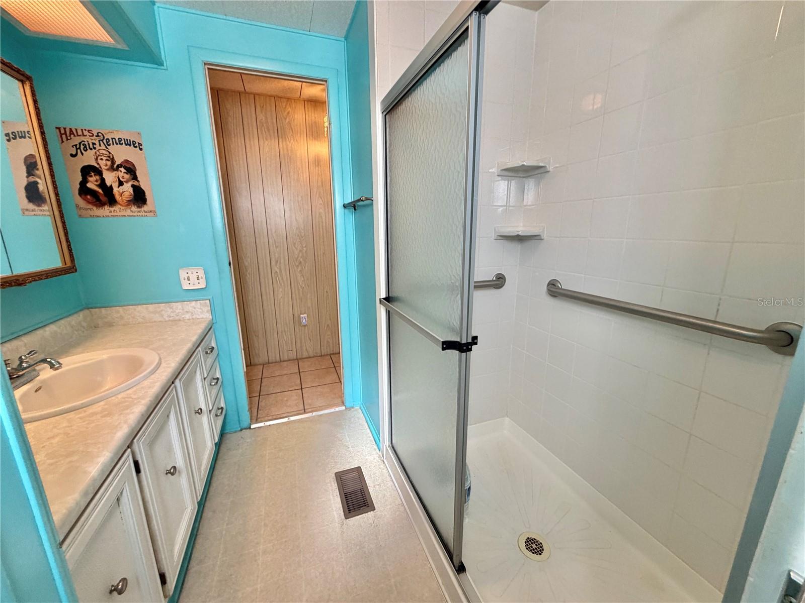 Image 24 of 56 For 353 Palo Verde Drive