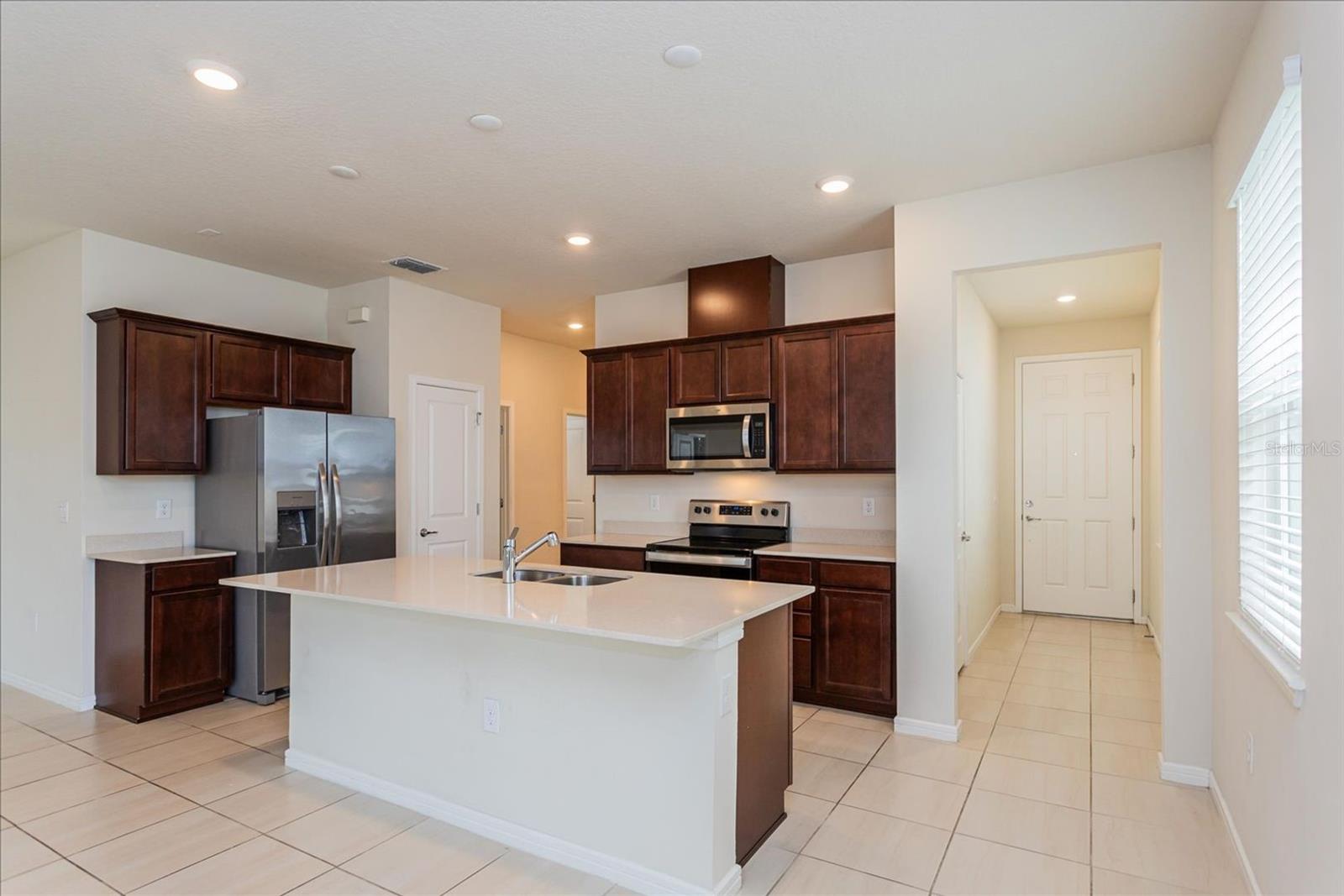 Image 4 of 17 For 17504 Saw Palmetto Avenue