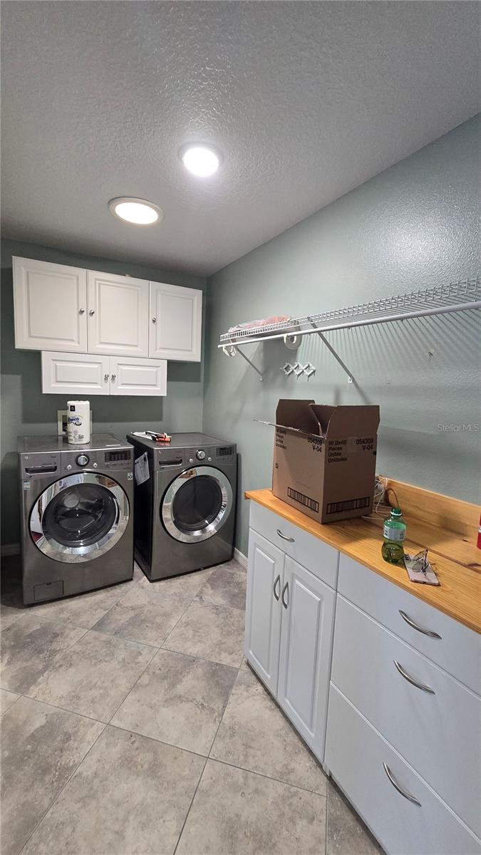 Image 15 of 59 For 6501 Borg Street