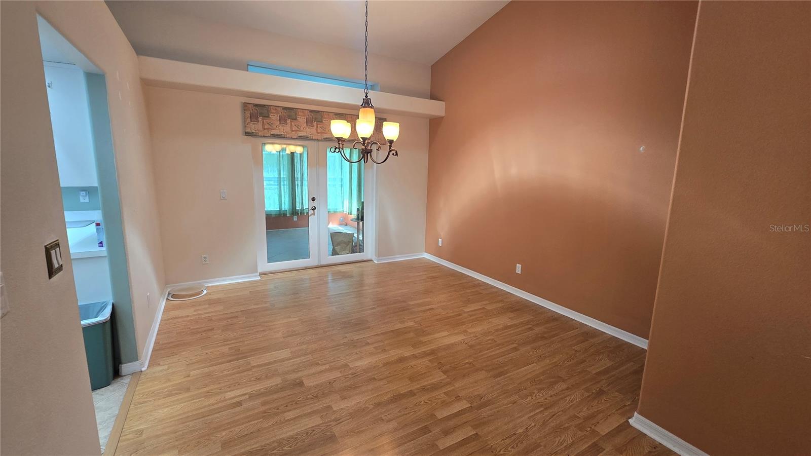 Image 20 of 59 For 6501 Borg Street