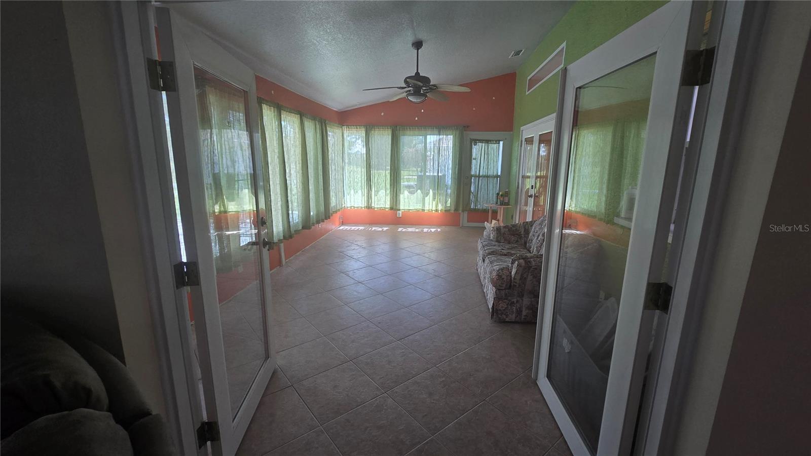 Image 44 of 59 For 6501 Borg Street