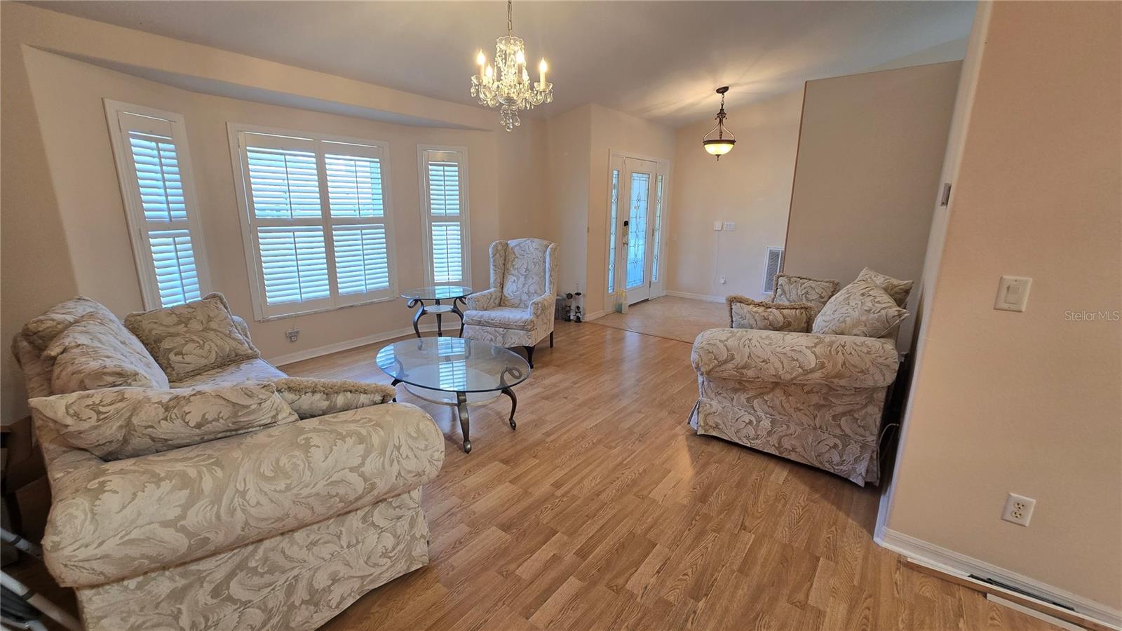 Image 5 of 59 For 6501 Borg Street