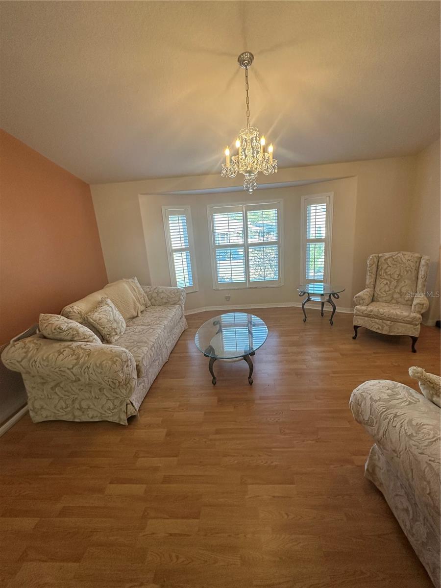 Image 8 of 59 For 6501 Borg Street