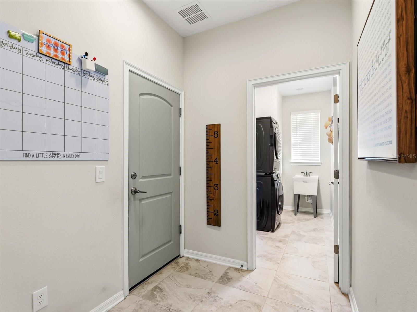 Image 16 of 44 For 17422 Channel Way