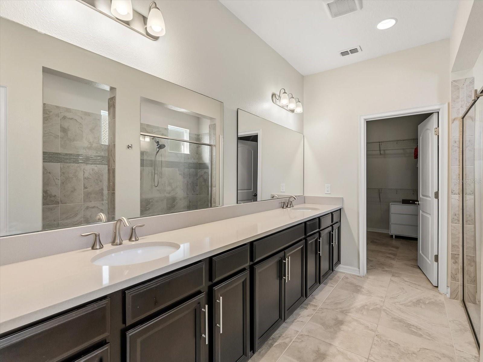 Image 20 of 44 For 17422 Channel Way