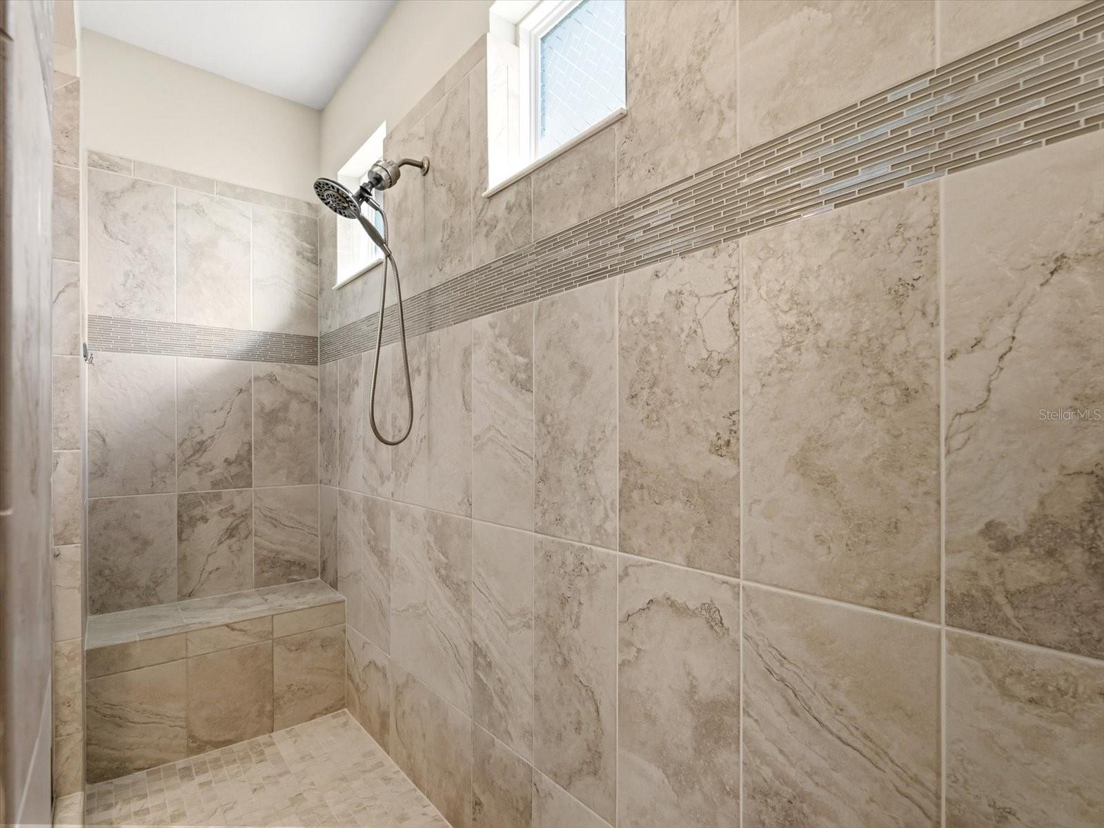 Image 21 of 44 For 17422 Channel Way