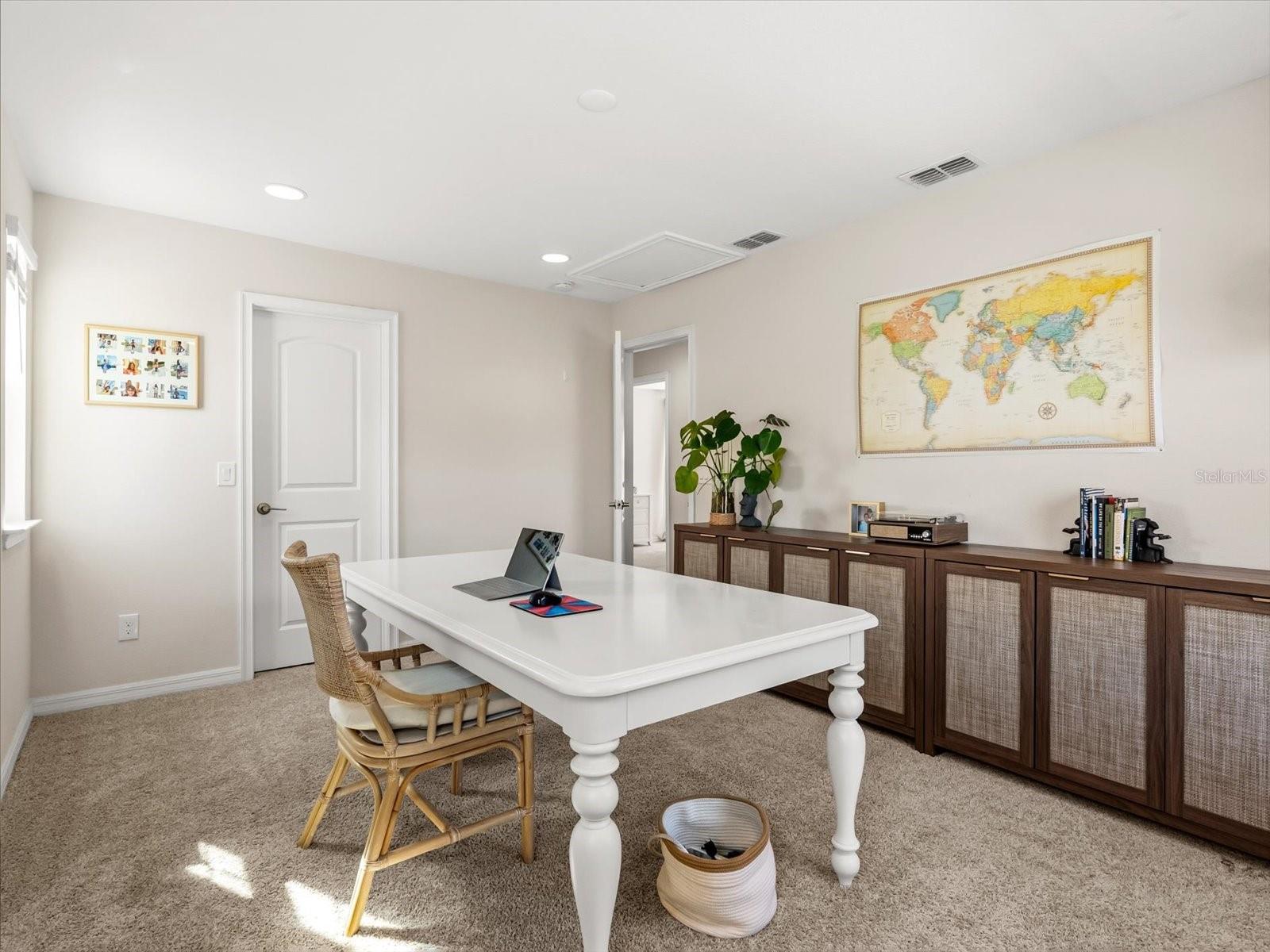 Image 29 of 44 For 17422 Channel Way