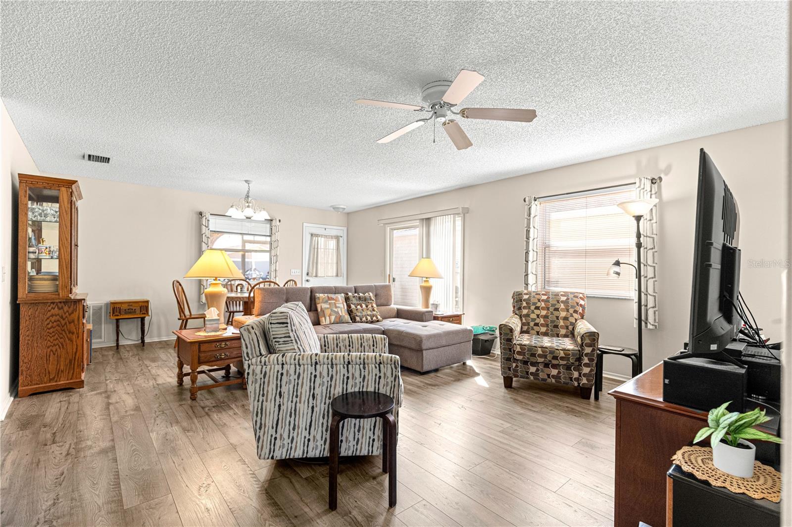 Image 7 of 45 For 16938 94th Sunnybrook Circle