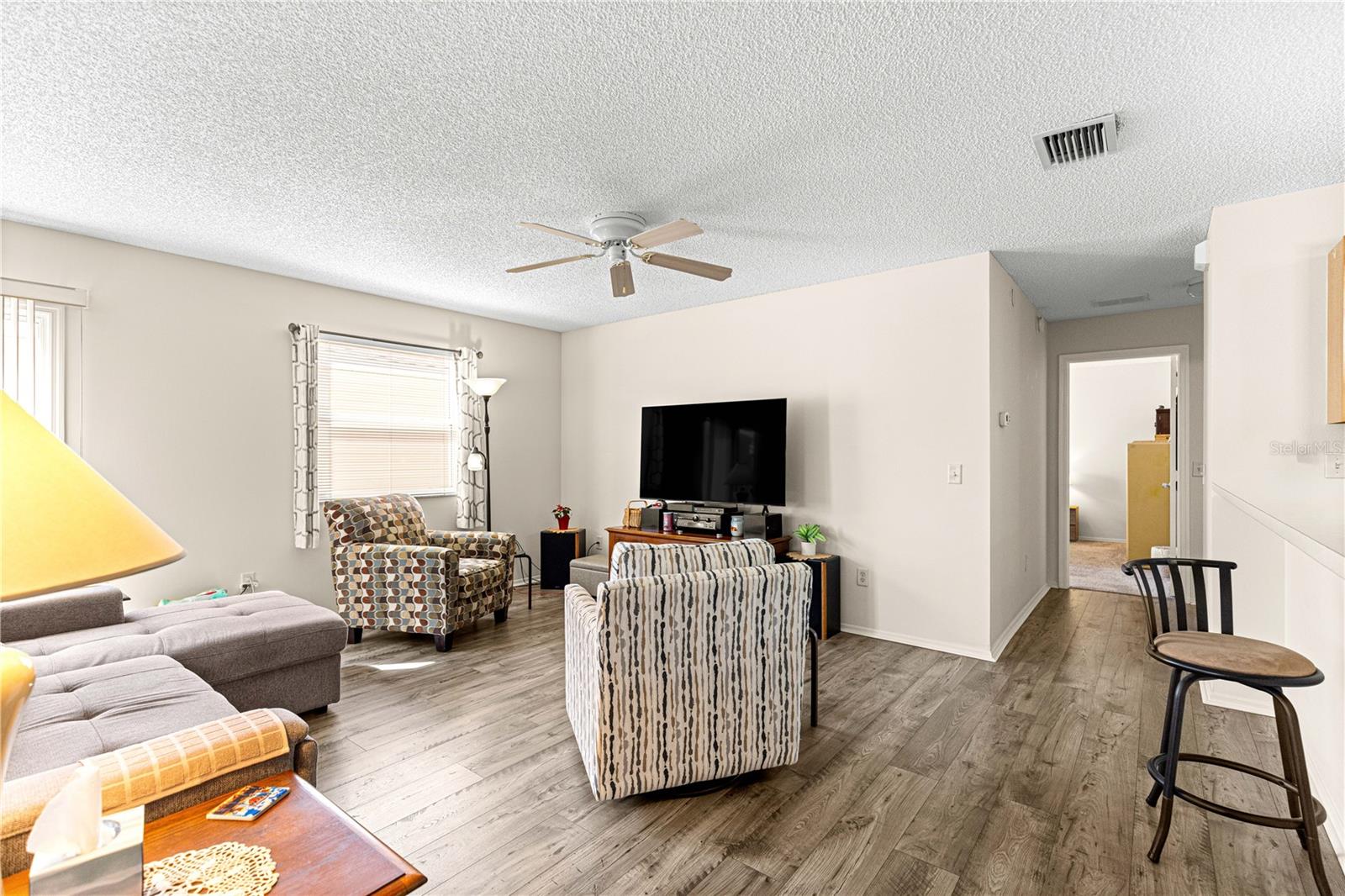 Image 8 of 45 For 16938 94th Sunnybrook Circle