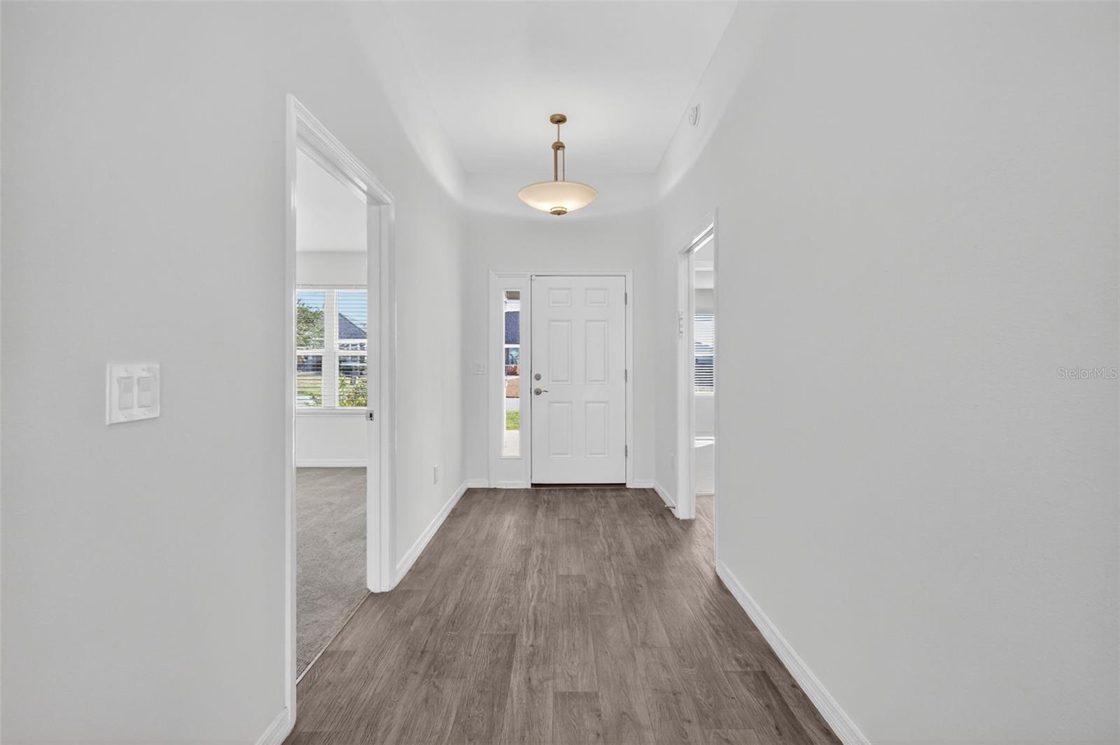 Image 4 of 45 For 11380 Soutar Avenue