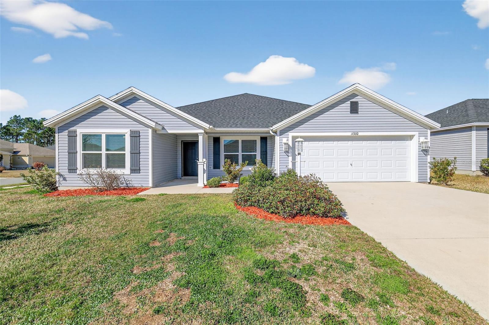 Image 40 of 45 For 11380 Soutar Avenue