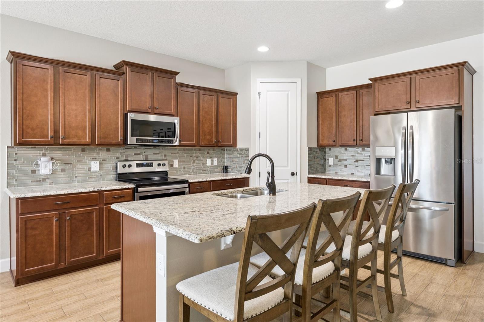 Image 10 of 34 For 236 Messina Pl