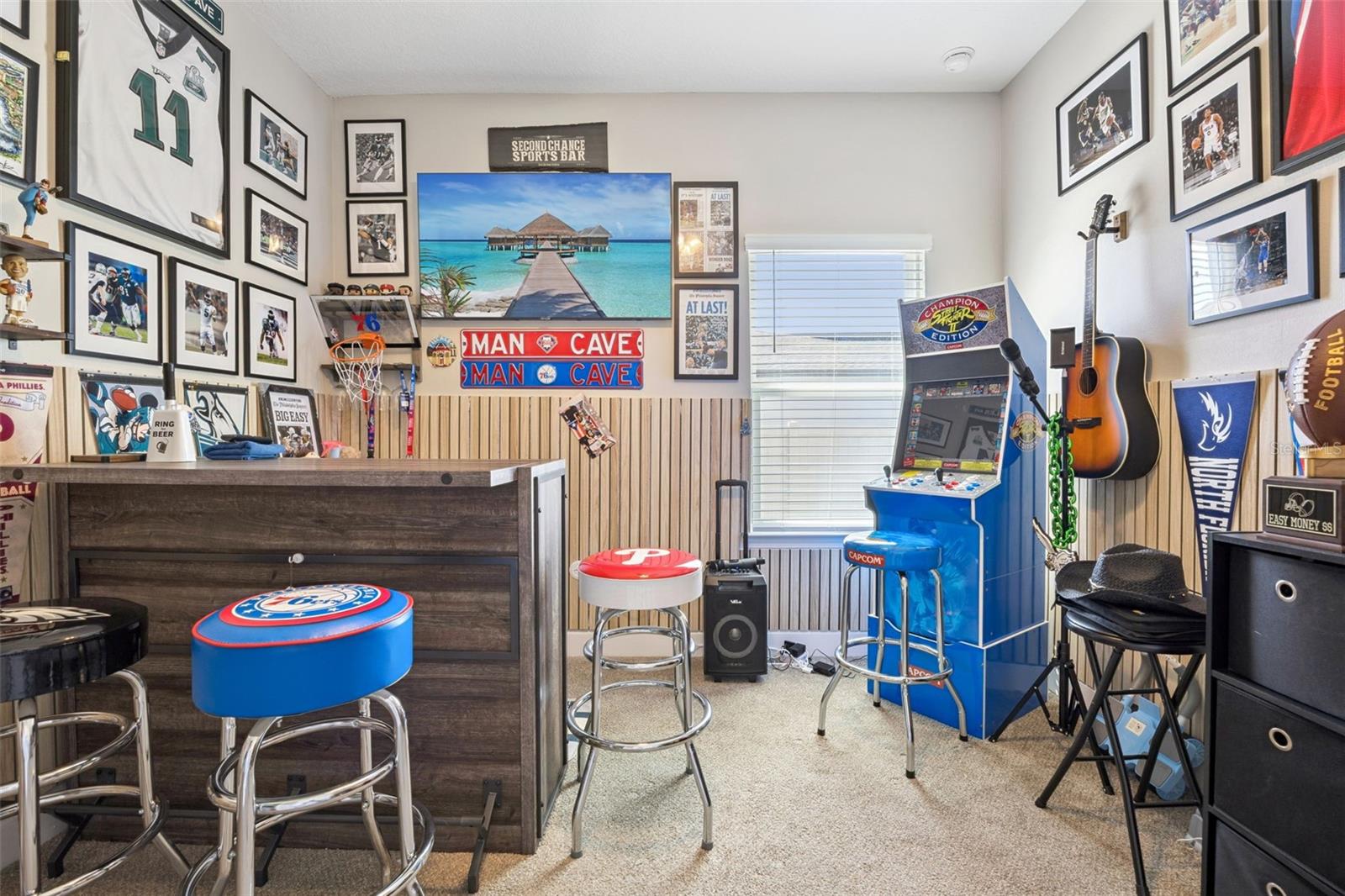 Image 22 of 34 For 236 Messina Pl